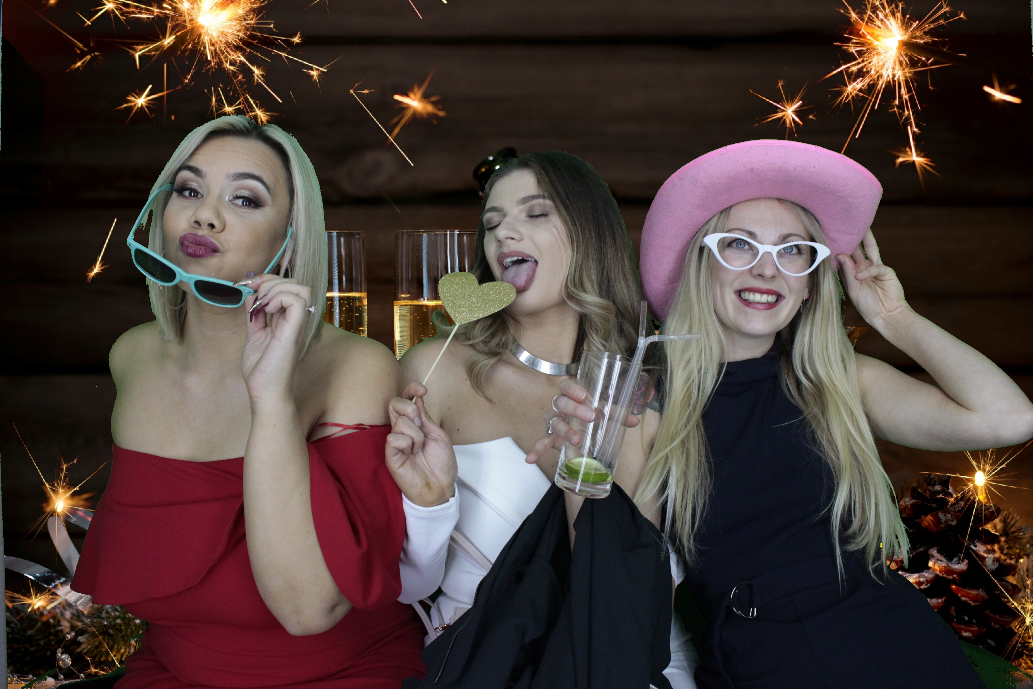 The Sussex Exchange New Years Eve | View more photos from the event at gallery.myphotoboothexperience.co.uk/u/MyPhotoBoothExperienceLtd/The-Sussex-Exchange-New-Years-Eve